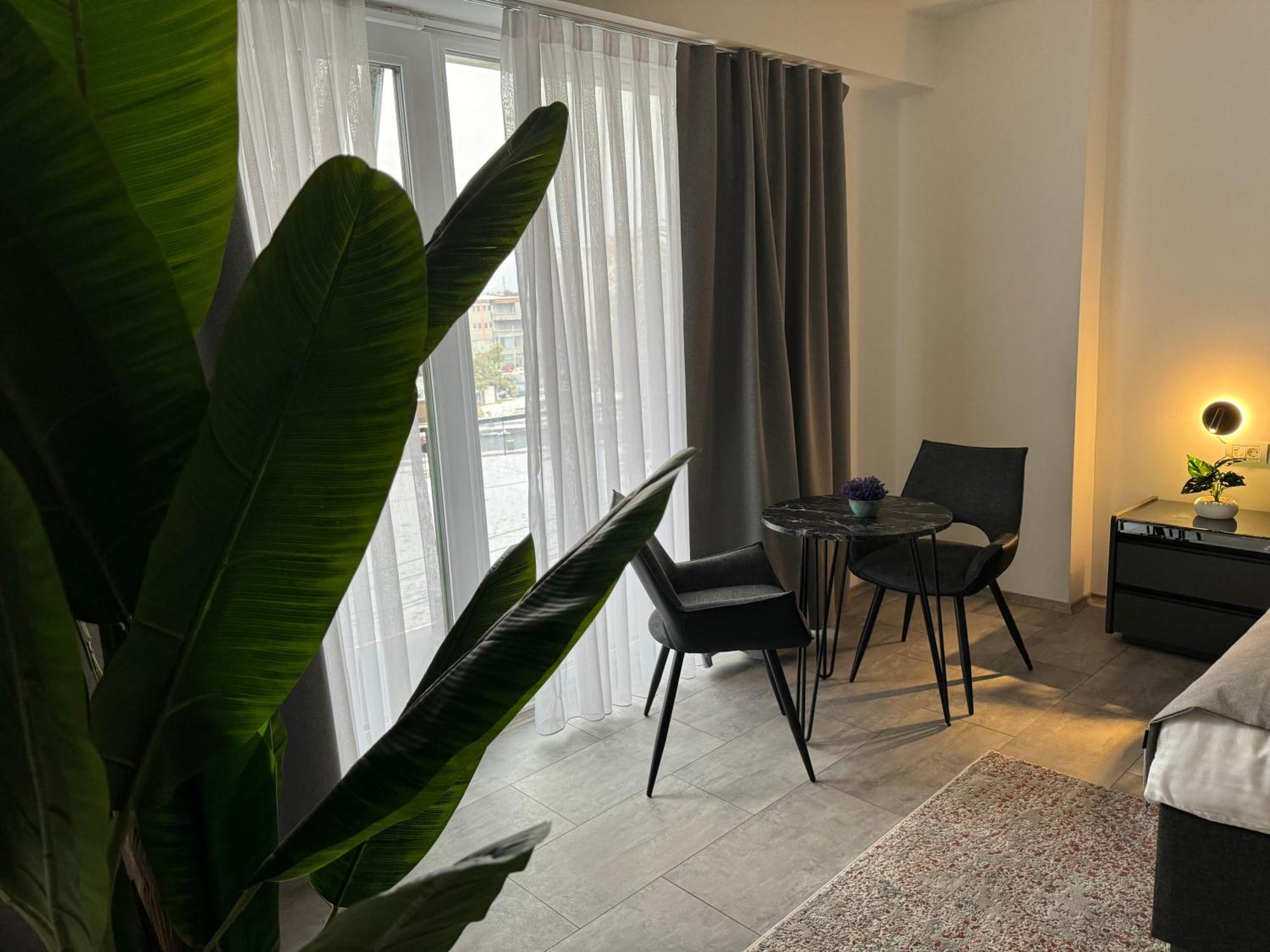 Hotel Le Manoir Gostivar Ngoại thất bức ảnh