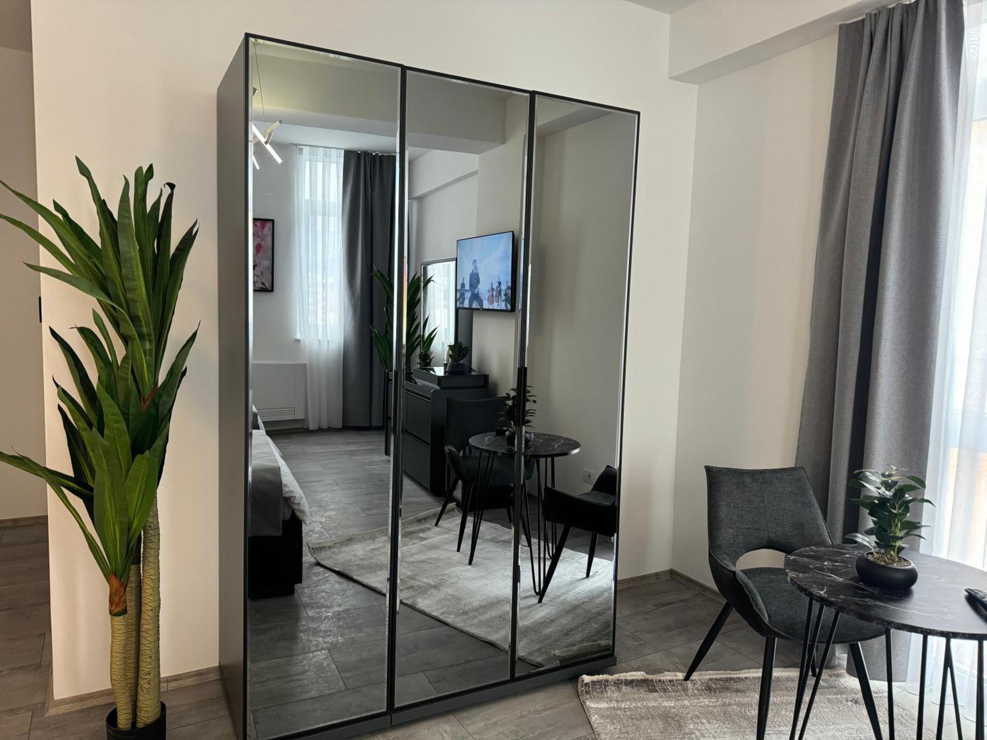 Hotel Le Manoir Gostivar Ngoại thất bức ảnh
