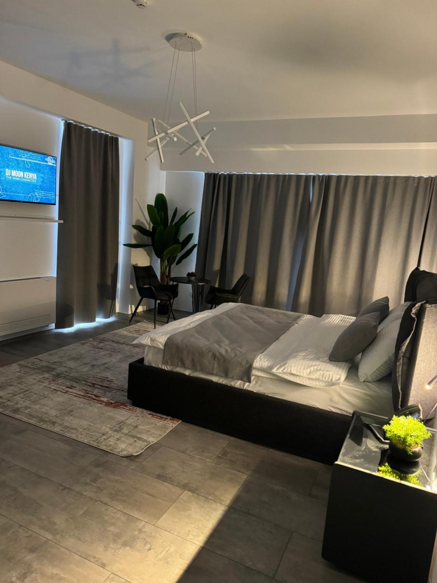 Hotel Le Manoir Gostivar Ngoại thất bức ảnh